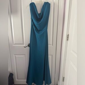 Elegant Teal Evening Gown